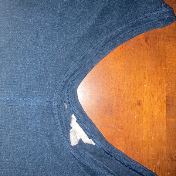 Banana Republic Navy Top - Picture 2 of 2